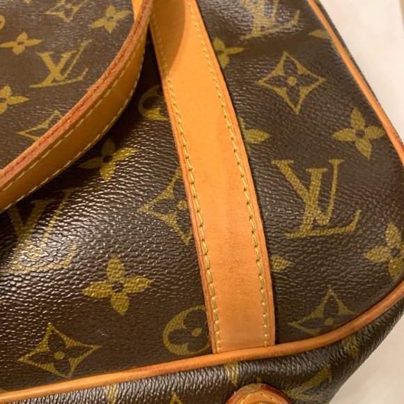 SOLD!! Authentic Louis Vuitton Stresa - Picture 8 of 8